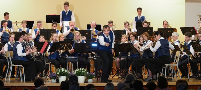 28953686_1687919327928086_2680662646028157962_o